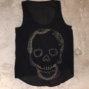 Skull Tank Top w/ AE Chain Link Bracelet